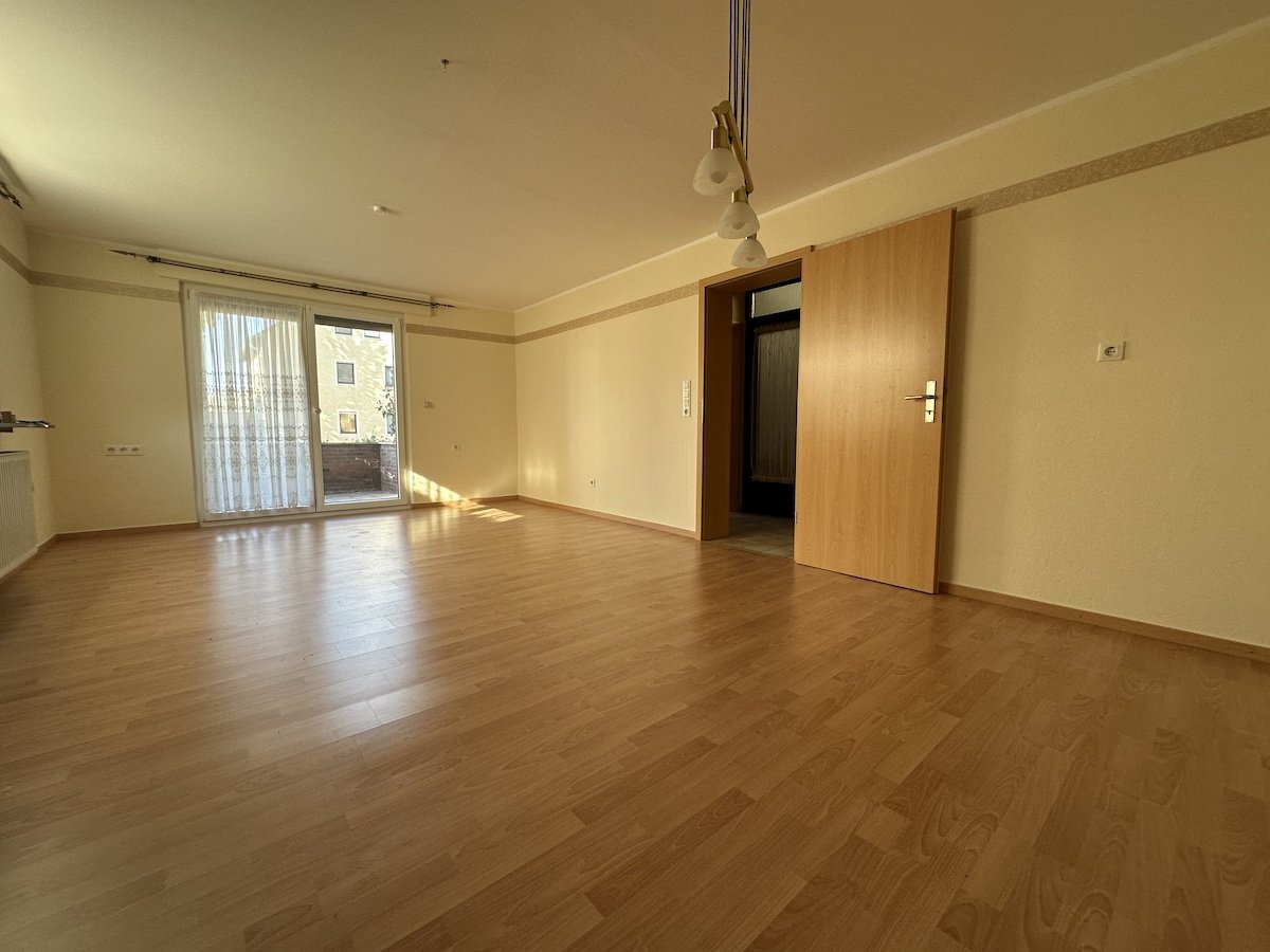 Foto Familienfreundliche 3 Zimmer Erdgeschoss Wohnung mit Garten in Top Lage von Bischofsheim