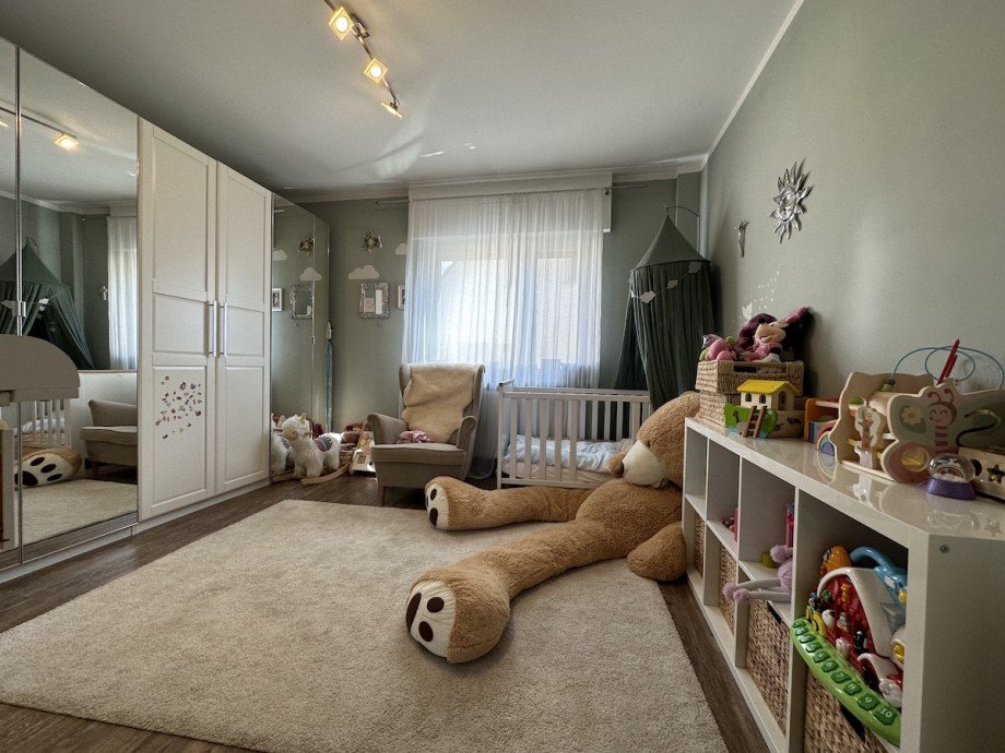 Kinderzimmer Mehrfamilienhaus Bischofsheim