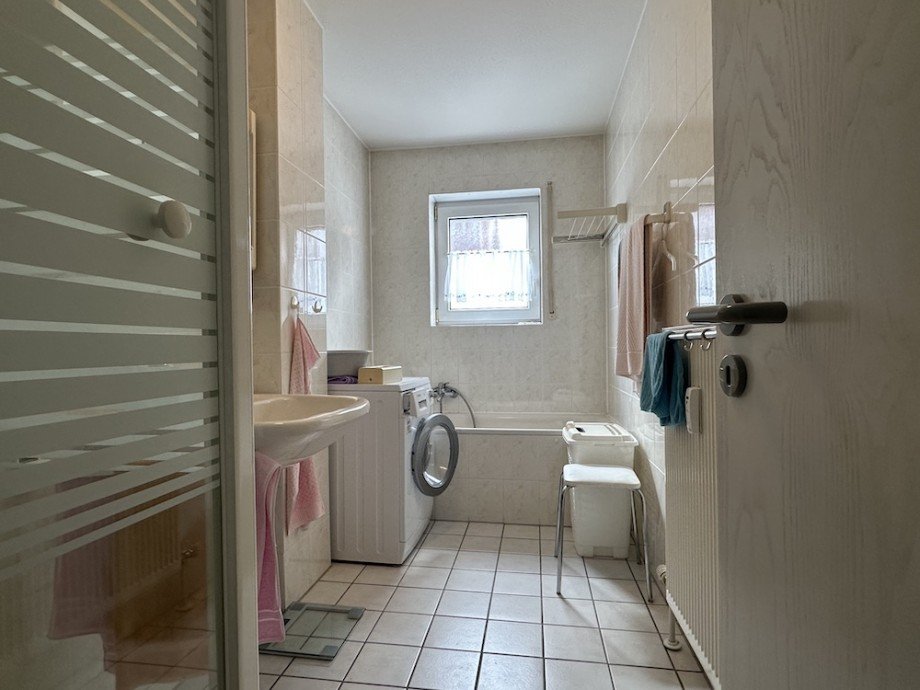 Badezimmer Etagenwohnung Bischofsheim