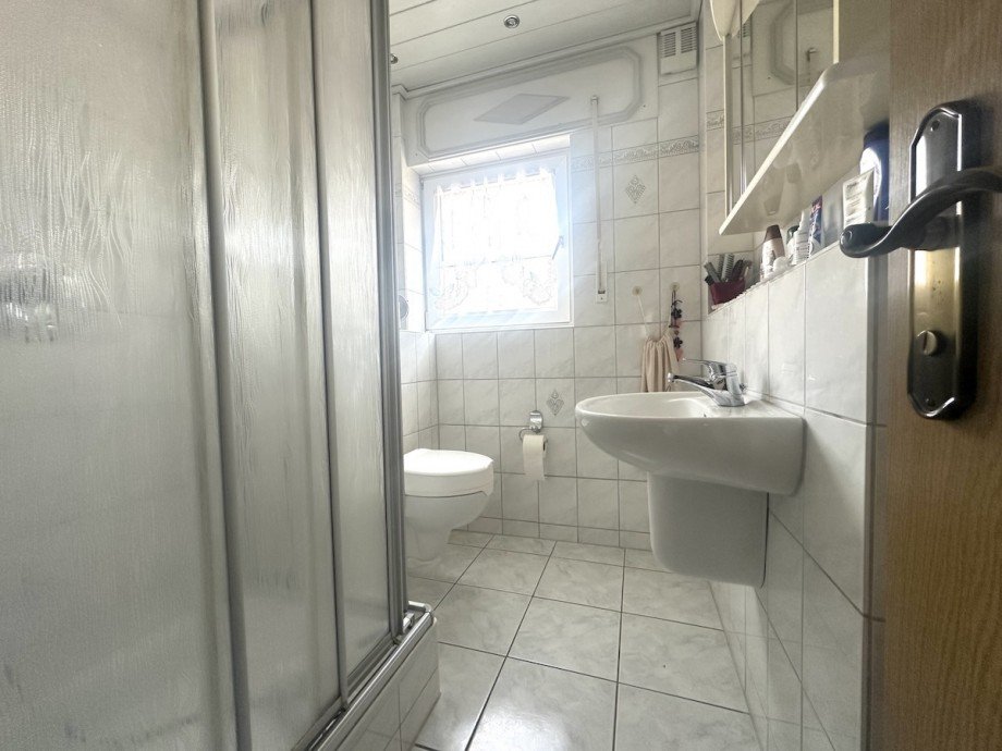 Badezimmer EG Haus Riedstadt