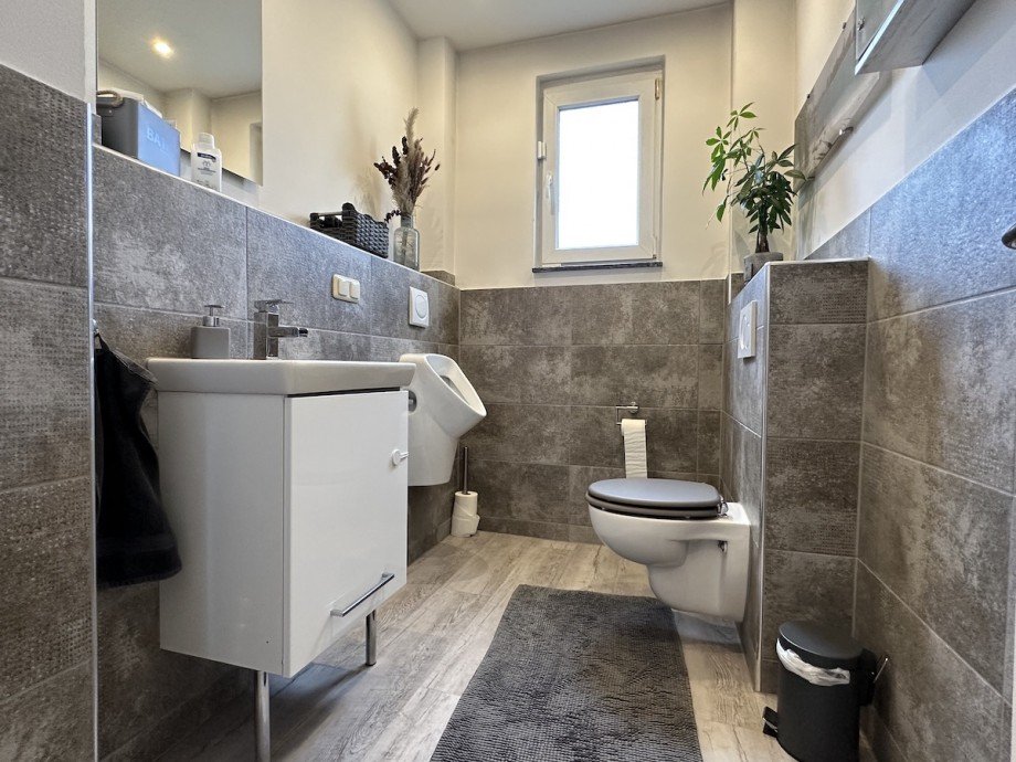 G�ste WC Mehrfamilienhaus Bischofsheim