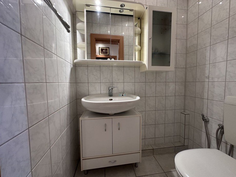 G�ste WC Etagenwohnung Heusenstamm