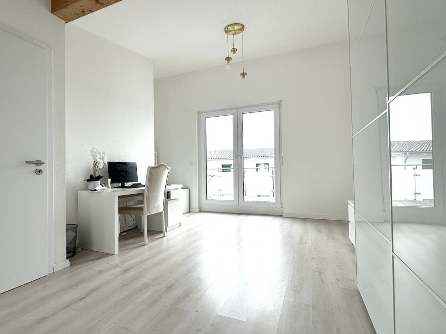 Dachstudio 1 Reihenmittelhaus R�sselsheim