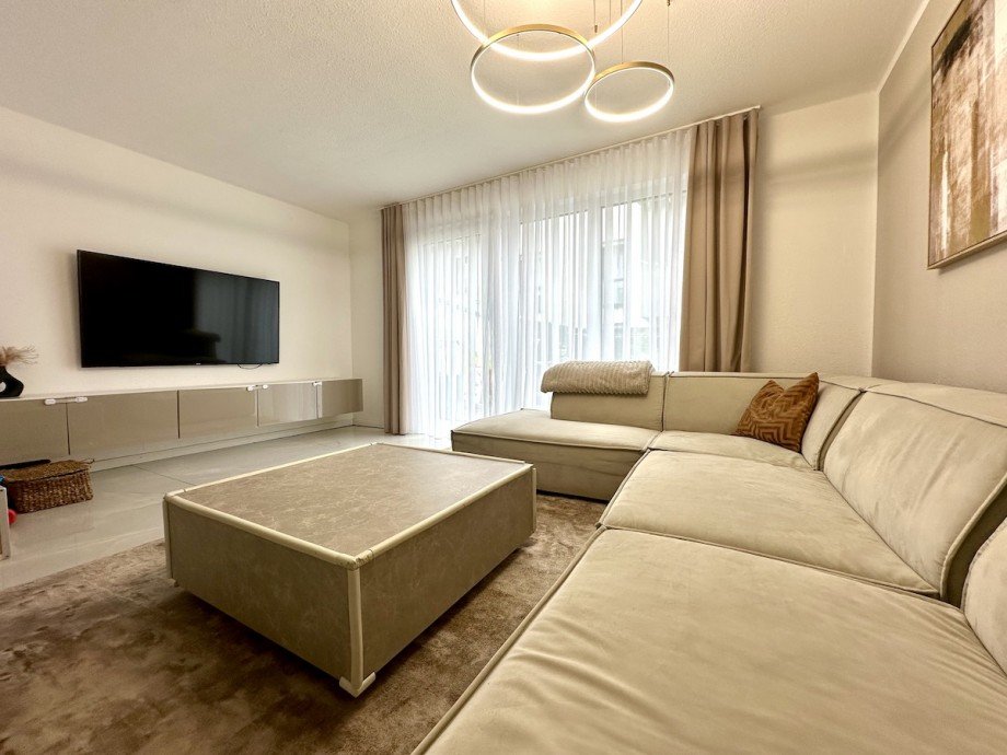 Wohnzimmer 1 Reihenmittelhaus R�sselsheim