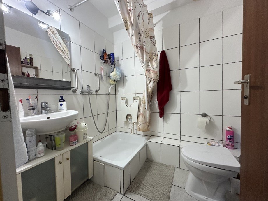 Badezimmer Etagenwohnung Mainz