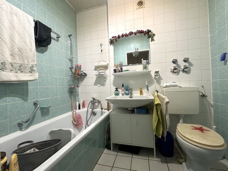 Badezimmer Etagenwohnung Gro�-Gerau