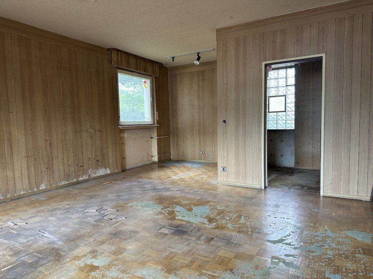 Wohn :Schlafbereich Bischofsheim Erdgeschosswohnung Gestalten Sie Ihr neues Zuhause nach Ihren Vorstellungen 1-Zimmer-Wohnung mit Balkon in Bischofsheim