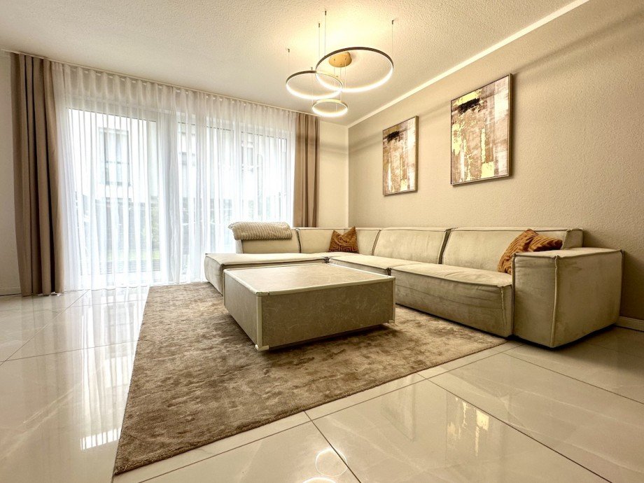 Wohnzimmer Reihenmittelhaus R�sselsheim