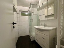 Badezimmer 3-Zimmer Wohnung mit S�dbalkon und Stellplatz in Walldorf