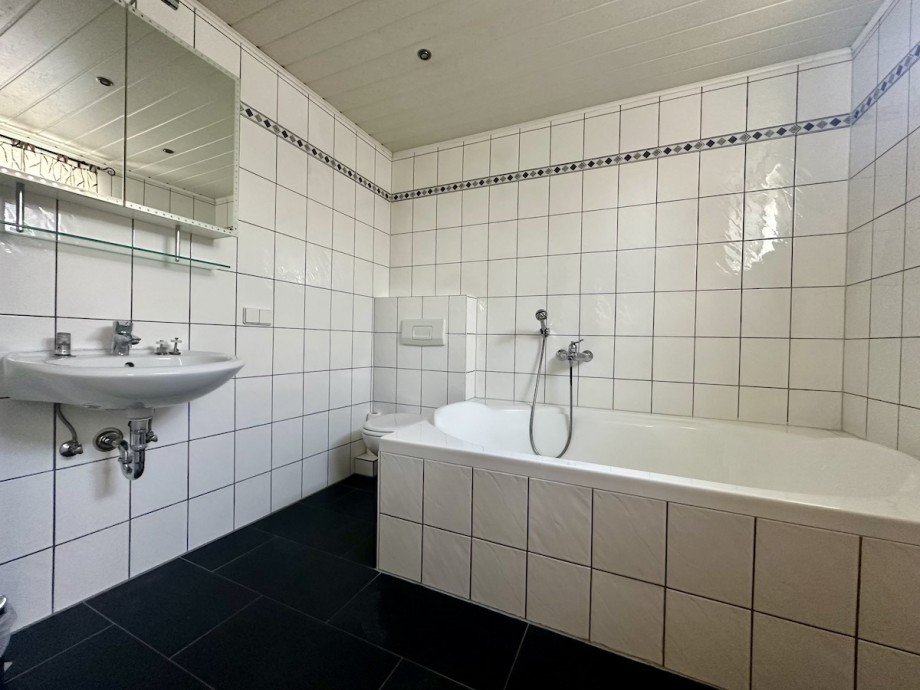 Badezimmer Einfamilienhaus Ginsheim