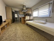 Einliegerwohnung Attraktives Mehrfamilienhaus mit 5 Einheiten in R�sselsheim