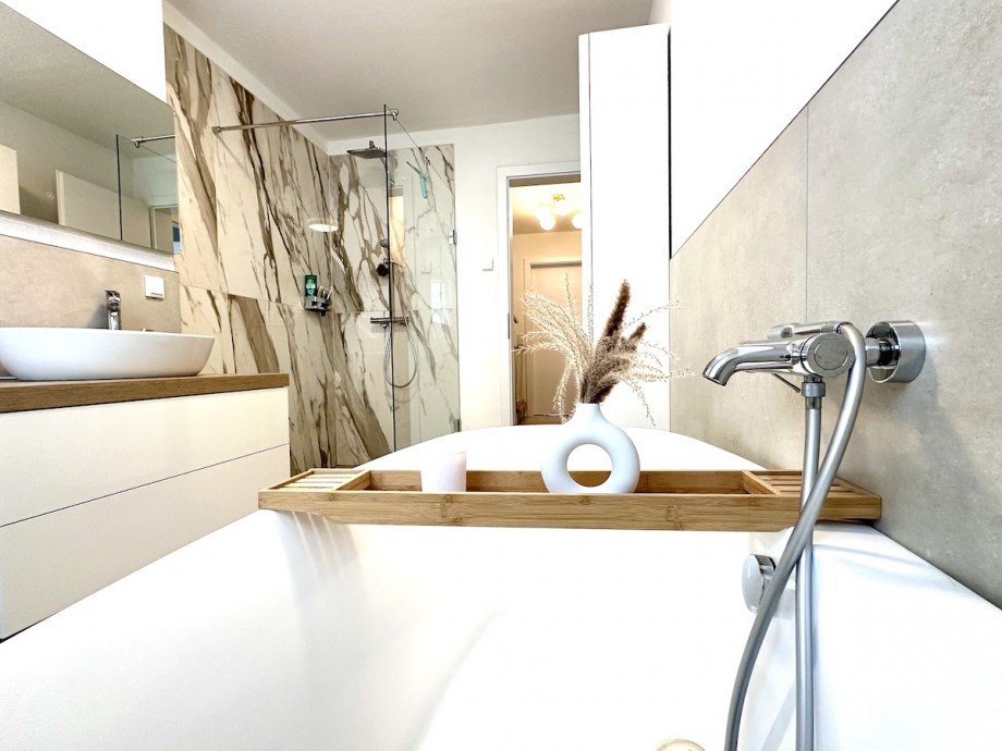 Badezimmer 1 Reihenmittelhaus R�sselsheim