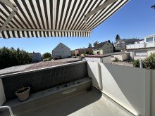 Balkon Attraktives Mehrfamilienhaus mit 5 Einheiten in R�sselsheim