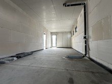 Gewerbeeinheit Seite **VERMIETET** Gewerbefl�che in exklusiver Lage von Bischofsheim