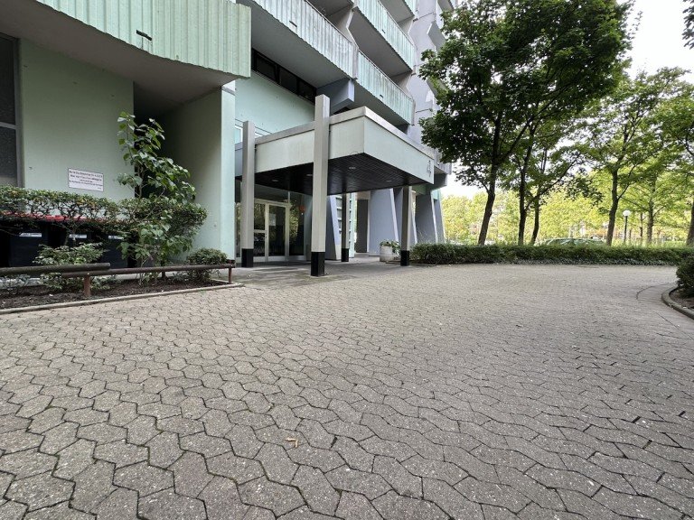 Au�enansicht Mainz Etagenwohnung ***VERKAUFT***Charmantes 1,5-Zimmer-Appartement mit Balkon und Au�enstellplatz in Mainz-Gonsenheim